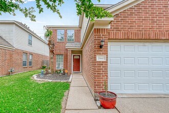 19443 Maywood Falls Cir in Houston, TX - Building Photo - Building Photo