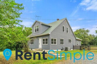 13307 Fitzwater Dr in Nokesville, VA - Building Photo - Building Photo