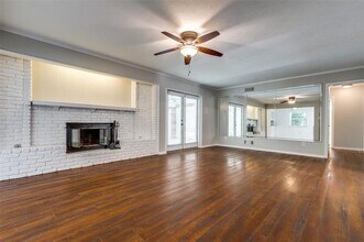 7841 El Pastel Dr in Dallas, TX - Building Photo - Building Photo