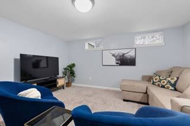 property at 2423 Elm St