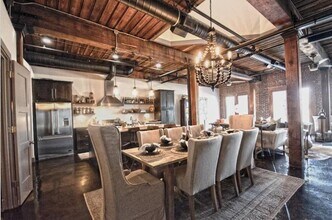 320 Peters St SW in Atlanta, GA - Building Photo - Building Photo