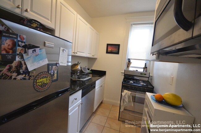 property at 72 Brainerd Rd
