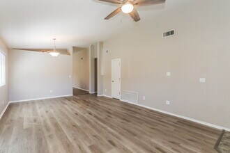 10394 E Avalon Park St in Tucson, AZ - Building Photo - Building Photo