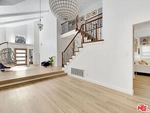 7937 W 80th St in Los Angeles, CA - Building Photo - Building Photo