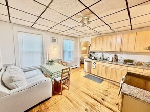 361 Beacon St in Somerville, MA - Building Photo - Building Photo