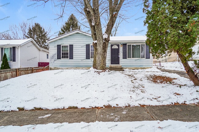 property at 1722 Rivermont Rd