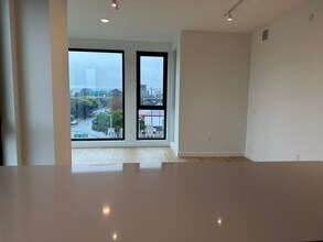 395 6th St in San Francisco, CA - Building Photo - Building Photo