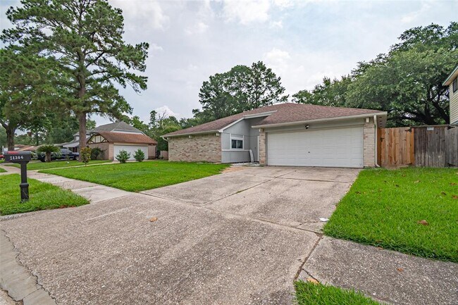 21306 Castlemont Ln in Spring, TX - Building Photo - Building Photo