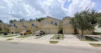 7824 Playschool Ln in Jacksonville, FL - Building Photo