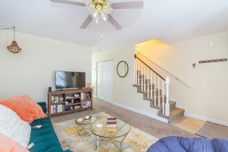 101 Brookview Cir in Easley, SC - Building Photo - Building Photo