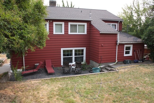 226 Circle Dr in Moscow, ID - Building Photo - Building Photo