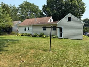 773 Marshall Rd in Rochester, NY - Building Photo - Building Photo