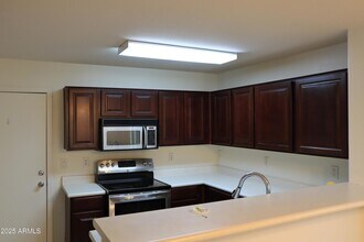 35161 N Bandolier Dr in San Tan Valley, AZ - Building Photo - Building Photo