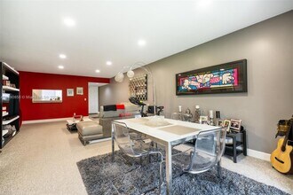 1201 SW 128th Terrace, Unit 407E in Pembroke Pines, FL - Building Photo - Building Photo