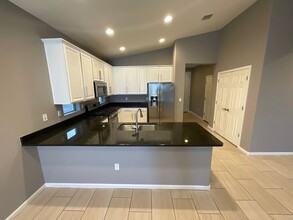 11359 E Glowing Sunset Dr in Tucson, AZ - Building Photo - Building Photo