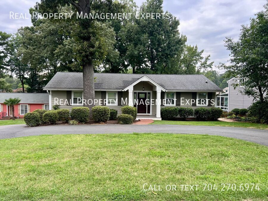 21212 Rio Oro Dr in Cornelius, NC - Building Photo