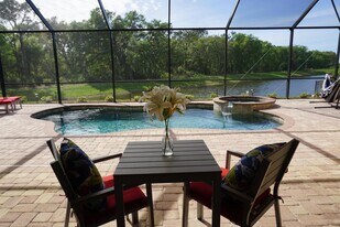 13819 Swiftwater Way in Lakewood Ranch, FL - Building Photo