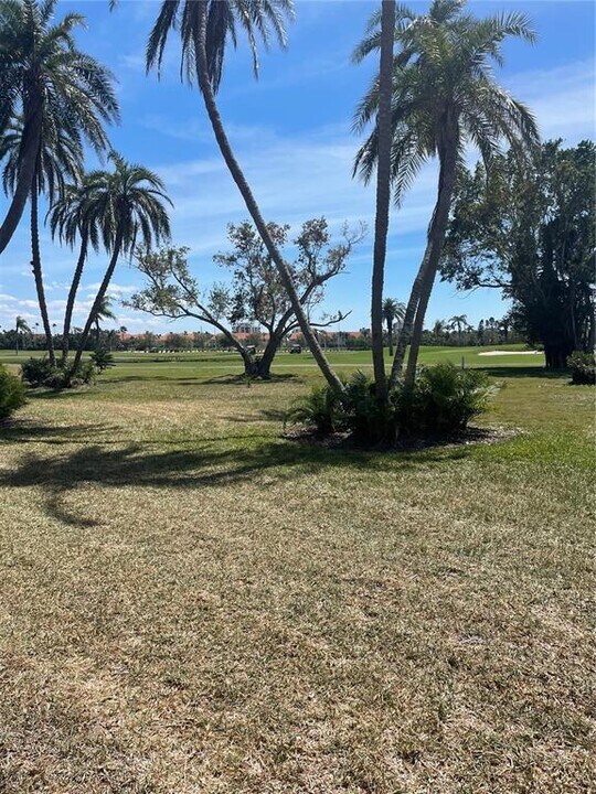 6180 Sun Blvd in St. Petersburg, FL - Building Photo