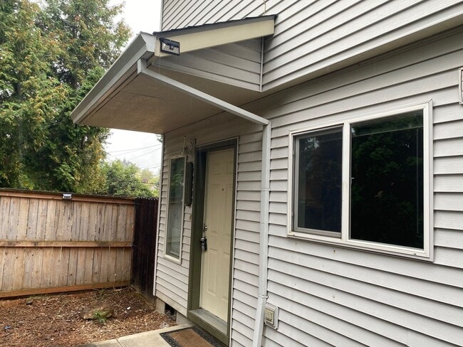 property at 10420 NE Glisan St