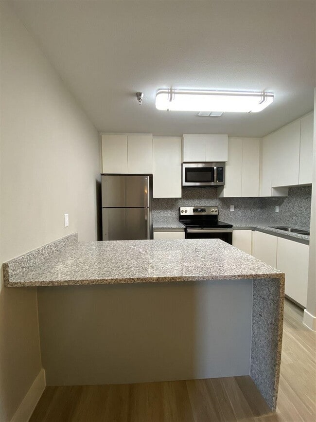 8218 Casa Verde Rd in Laredo, TX - Building Photo - Building Photo