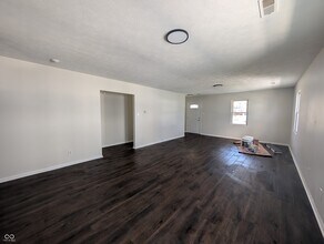 451 W 26th St in Indianapolis, IN - Building Photo - Building Photo