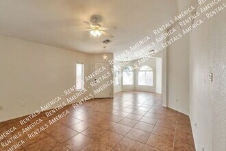 7838 S Hidden Stone Ln in Tucson, AZ - Building Photo - Building Photo