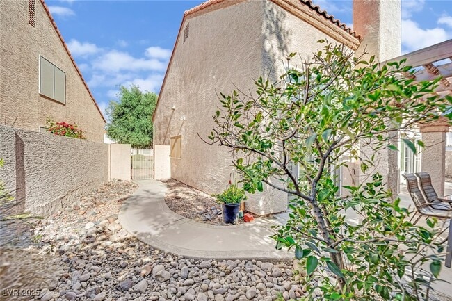 2705 Meander