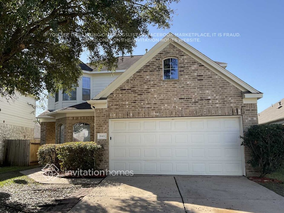 18411 Grove Brook Ln in Cypress, TX - Building Photo