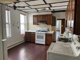 358 Sumner St, Unit 2