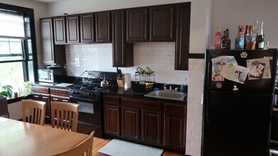 1248 W Devon Ave in Chicago, IL - Building Photo - Building Photo