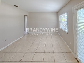 6028 Flora Terrace in Apollo Beach, FL - Building Photo - Building Photo