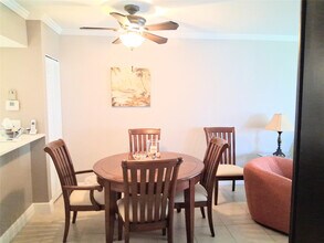 1035 Hillsboro Mile in Hillsboro Beach, FL - Building Photo - Building Photo