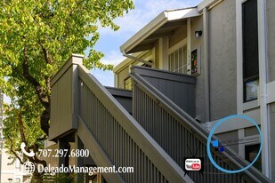 900 Southampton Rd in Benicia, CA - Building Photo