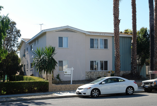 663-673 Kirk Ave in Ventura, CA - Building Photo - Building Photo