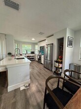 8900 NE 8th Ave in Miami, FL - Building Photo - Building Photo