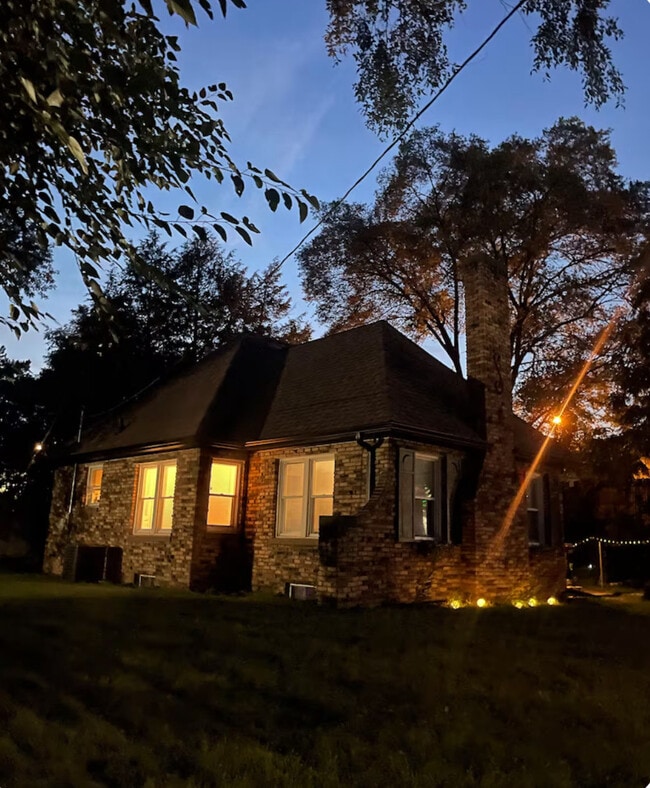 property at 107 Hendricks St