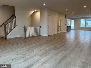 43324 Farringdon Sq in Ashburn, VA - Building Photo - Building Photo