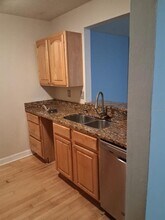 2031 Dixie Belle Dr in Orlando, FL - Building Photo - Building Photo