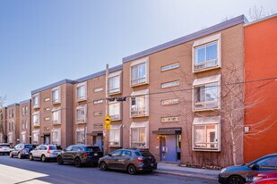 2348 Augustin-Cantin St Apartments