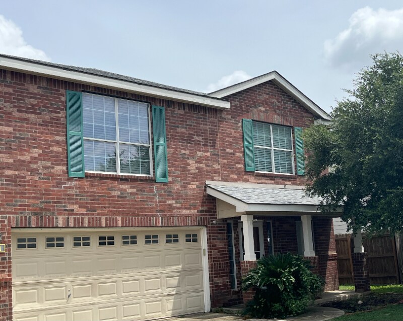 551 Bridle Ridge in San Antonio, TX - Building Photo