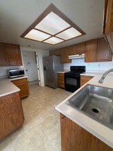 3827 Cambridge Rd in Cameron Park, CA - Building Photo - Building Photo