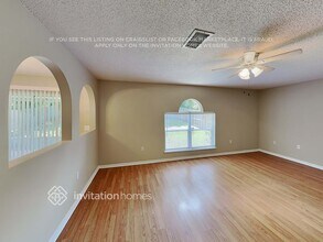 13006 Waterbourne Dr in Gibsonton, FL - Building Photo - Building Photo