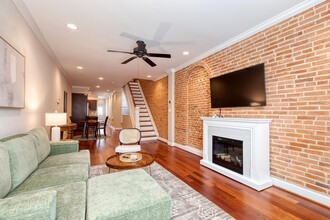 1308 S Charles St in Baltimore, MD - Building Photo - Building Photo