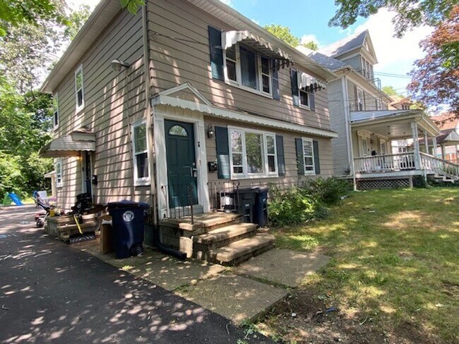 114 Beck Ave in Akron, OH - Building Photo - Building Photo