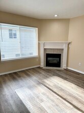 14611-14611 SE Lone Pine Dr in Clackamas, OR - Building Photo - Building Photo