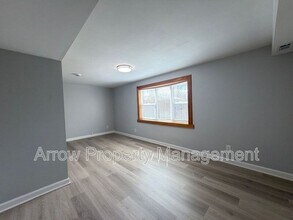 4413 M St in Lincoln, NE - Building Photo - Building Photo