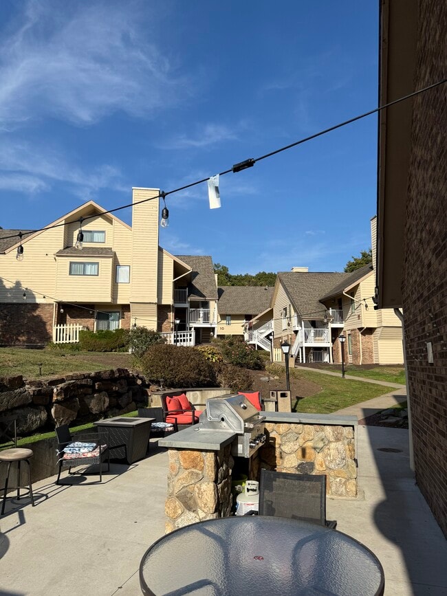 property at 1001 Bridgeport Ave