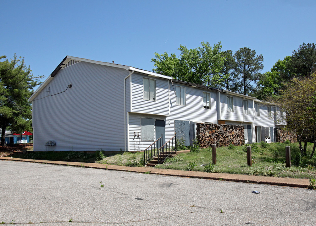 Lakeside Estate Apartments in Memphis, TN - Building Photo