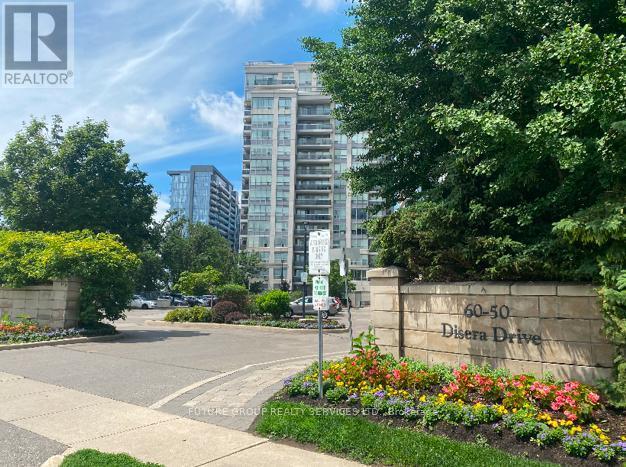 60 Disera Dr in Vaughan, ON - Building Photo - Building Photo