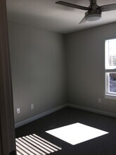 10588 Brothers Ln in Flint, TX - Foto de edificio - Building Photo